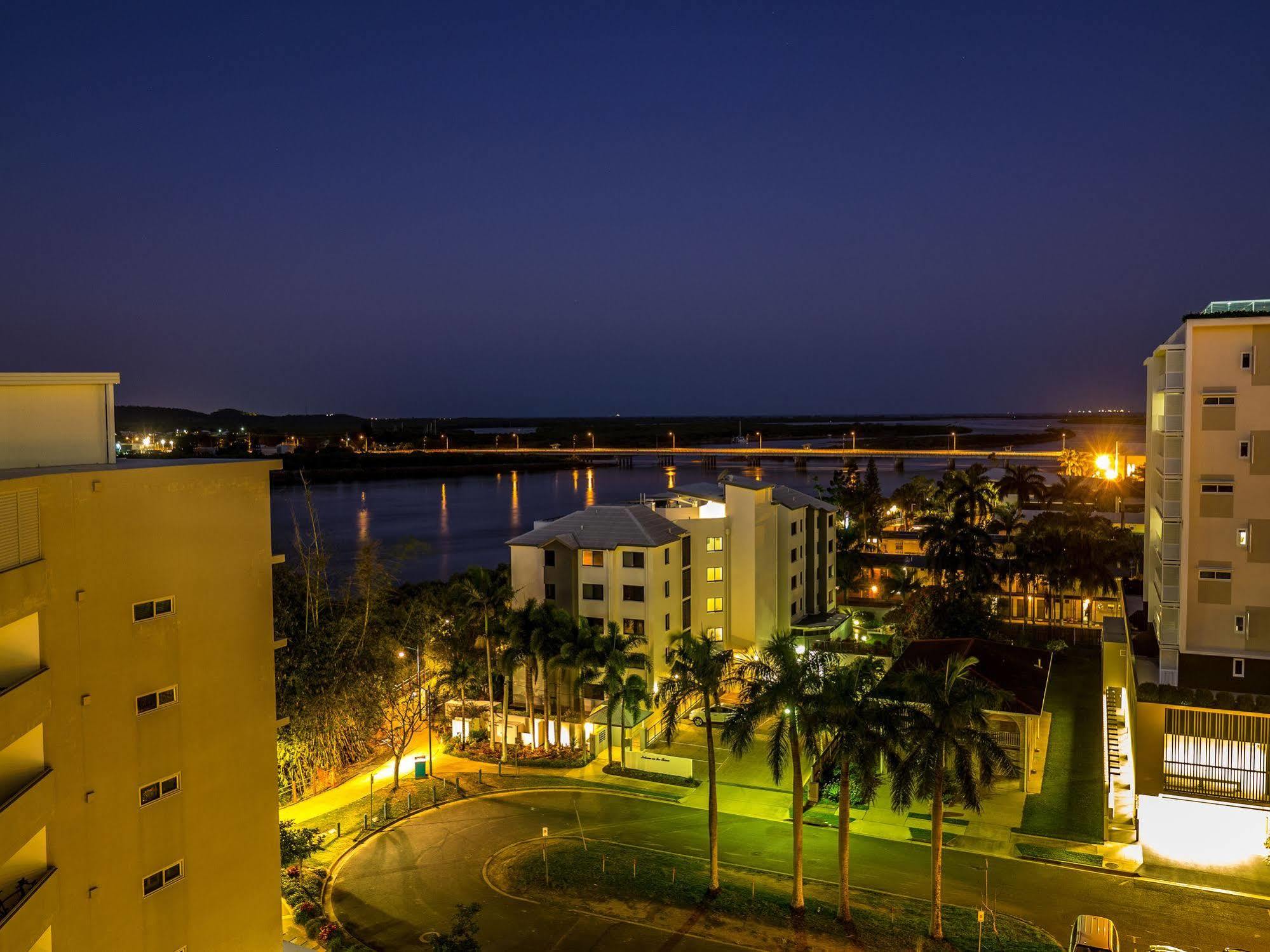 Lanai Riverside Apartments Mackay Exterior photo